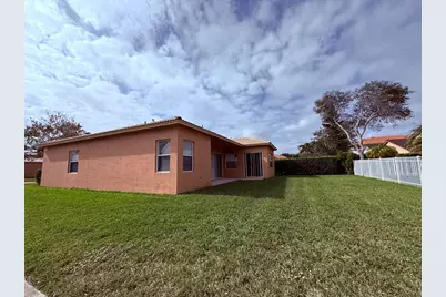 5837 Spanish River Road, Fort Pierce, FL 34951 - Photo 5