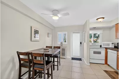 33 Ocean Avenue #202, West Palm Beach, FL 33404 - Photo 9