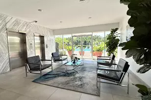 401 Golden Isles Dr, Hallandale Beach, FL 33009 - Photo 29