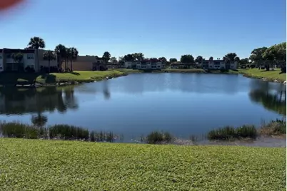 104 Lake Barbara Drive, West Palm Beach, FL 33411 - Photo 17