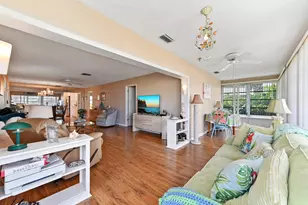 604 Hummingbird Ln, Delray Beach, FL 33445 - Photo 23