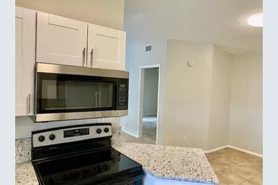 6194 Seven Springs Boulevard, Greenacres, FL 33463 - Photo 7