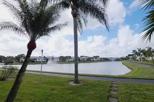 1109 Green Pine Blvd, West Palm Beach, FL 33409 - Photo 3