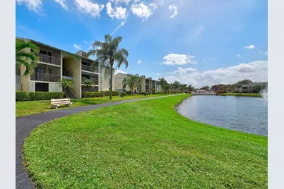 1109 Green Pine Boulevard #B2, West Palm Beach, FL 33409 - Photo 1