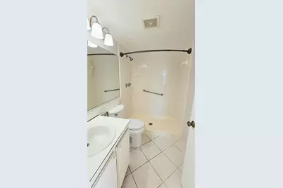 1109 Green Pine Boulevard #B2, West Palm Beach, FL 33409 - Photo 31