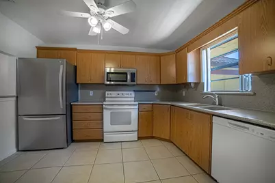 327 Southwind Drive #302, North Palm Beach, FL 33408 - Photo 7