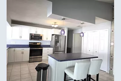 1011 SE Spinnaker Avenue, Port Saint Lucie, FL 34983 - Photo 9