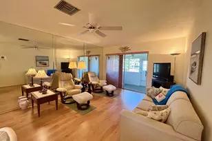 2976 Crosley Dr E, West Palm Beach, FL 33415 - Photo 7