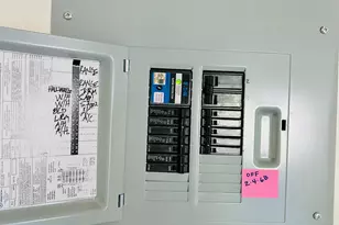 2976 Crosley Dr E, West Palm Beach, FL 33415 - Photo 11