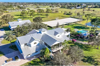 2541 SW Trailside Path, Stuart, FL 34997 - Photo 3
