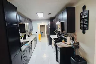 2281 SE Belvedere St, Port Saint Lucie, FL 34984 - Photo 7