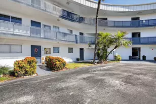 200 Waterway Dr S, Lantana, FL 33462 - Photo 3