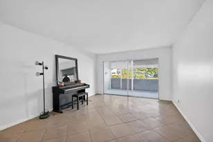 200 Waterway Dr S, Lantana, FL 33462 - Photo 13