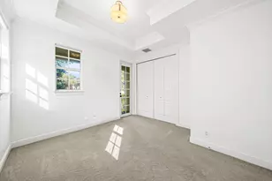 1063 E Heritage Club Cir, Delray Beach, FL 33483 - Photo 21