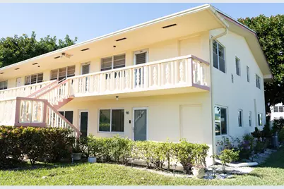 131 Easthampton F, West Palm Beach, FL 33417 - Photo 3