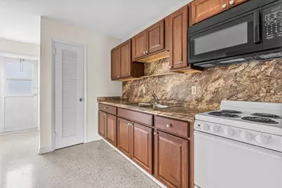 751 Hummingbird Way #6, North Palm Beach, FL 33408 - Photo 3