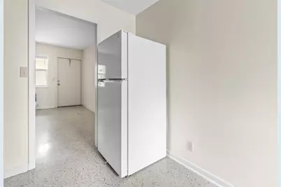 751 Hummingbird Way #6, North Palm Beach, FL 33408 - Photo 5