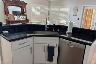 8213 Cassia Dr, Boynton Beach, FL 33472 - Photo 7