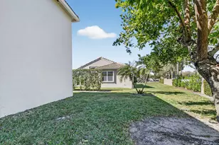 23429 Rakelle Cir, Boca Raton, FL 33433 - Photo 29