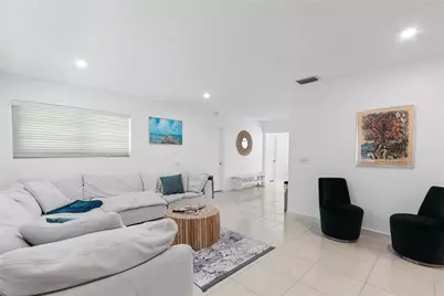 171 SE 31st Avenue, Boynton Beach, FL 33435 - Photo 5
