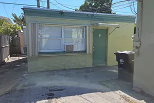 428 Malverne Rd, West Palm Beach, FL 33405 - Photo 9