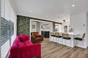 2750 NE 10th Ave, Pompano Beach, FL 33064 - Photo 13