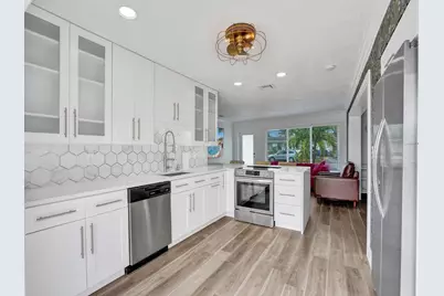 2750 NE 10th Avenue, Pompano Beach, FL 33064 - Photo 9