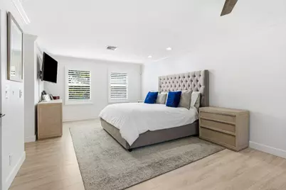 5696 NW 39th Avenue, Boca Raton, FL 33496 - Photo 13