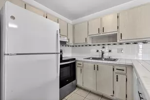 5750 S 38th St, Greenacres, FL 33463 - Photo 11