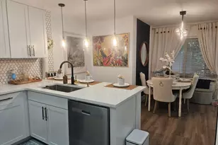 312 Pine Ridge Cir, Greenacres, FL 33463 - Photo 11