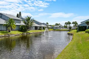 3809 Island Club Cir E, Lake Worth Beach, FL 33462 - Photo 23