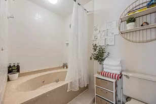 3809 Island Club Cir E, Lake Worth Beach, FL 33462 - Photo 15