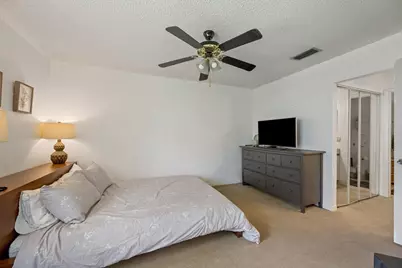 3809 Island Club Circle E, Lake Worth, FL 33462 - Photo 13