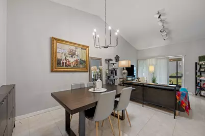 3809 Island Club Circle E, Lake Worth, FL 33462 - Photo 5