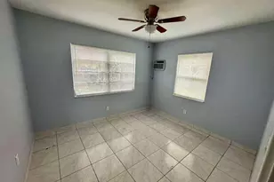 23 SE 12th St, Dania Beach, FL 33004 - Photo 7