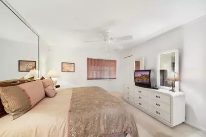 417 Pine Glen Lane #D-2, Greenacres, FL 33463 - Photo 13