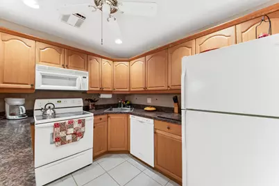 417 Pine Glen Lane #D-2, Greenacres, FL 33463 - Photo 9