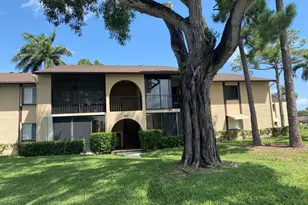 417 Pine Glen Ln, Greenacres, FL 33463 - Photo 7