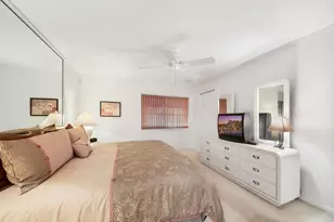 417 Pine Glen Ln, Greenacres, FL 33463 - Photo 13