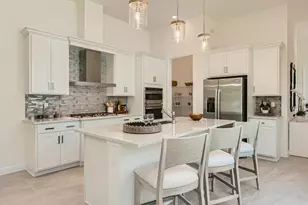 560 SE Fascino Cir, Port Saint Lucie, FL 34984 - Photo 11