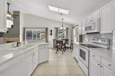 205 Bent Tree Drive, Palm Beach Gardens, FL 33418 - Photo 27