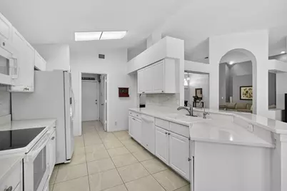 205 Bent Tree Drive, Palm Beach Gardens, FL 33418 - Photo 31