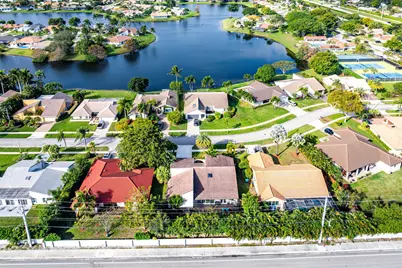 2412 SW 23rd Cranbrook Drive, Boynton Beach, FL 33436 - Photo 45