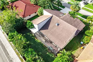 2412 SW 23rd Cranbrook Dr, Boynton Beach, FL 33436 - Photo 33