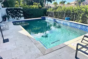 107 Via Escobar Pl, Palm Beach Gardens, FL 33418 - Photo 7