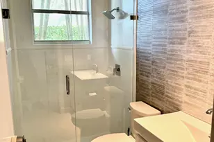 107 Via Escobar Pl, Palm Beach Gardens, FL 33418 - Photo 21