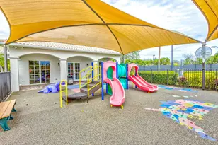 107 Via Escobar Pl, Palm Beach Gardens, FL 33418 - Photo 37