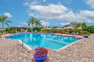 107 Via Escobar Pl, Palm Beach Gardens, FL 33418 - Photo 39