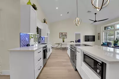 1911 SW Janette Avenue, Port Saint Lucie, FL 34953 - Photo 31