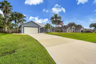 1911 SW Janette Ave, Port Saint Lucie, FL 34953 - Photo 27